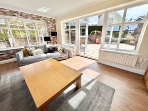 Photo 17- click for photo gallery